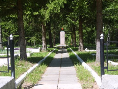 Воинское захоронение №21 - воинское кладбище на автотрассе Псков – Рига 41-й км